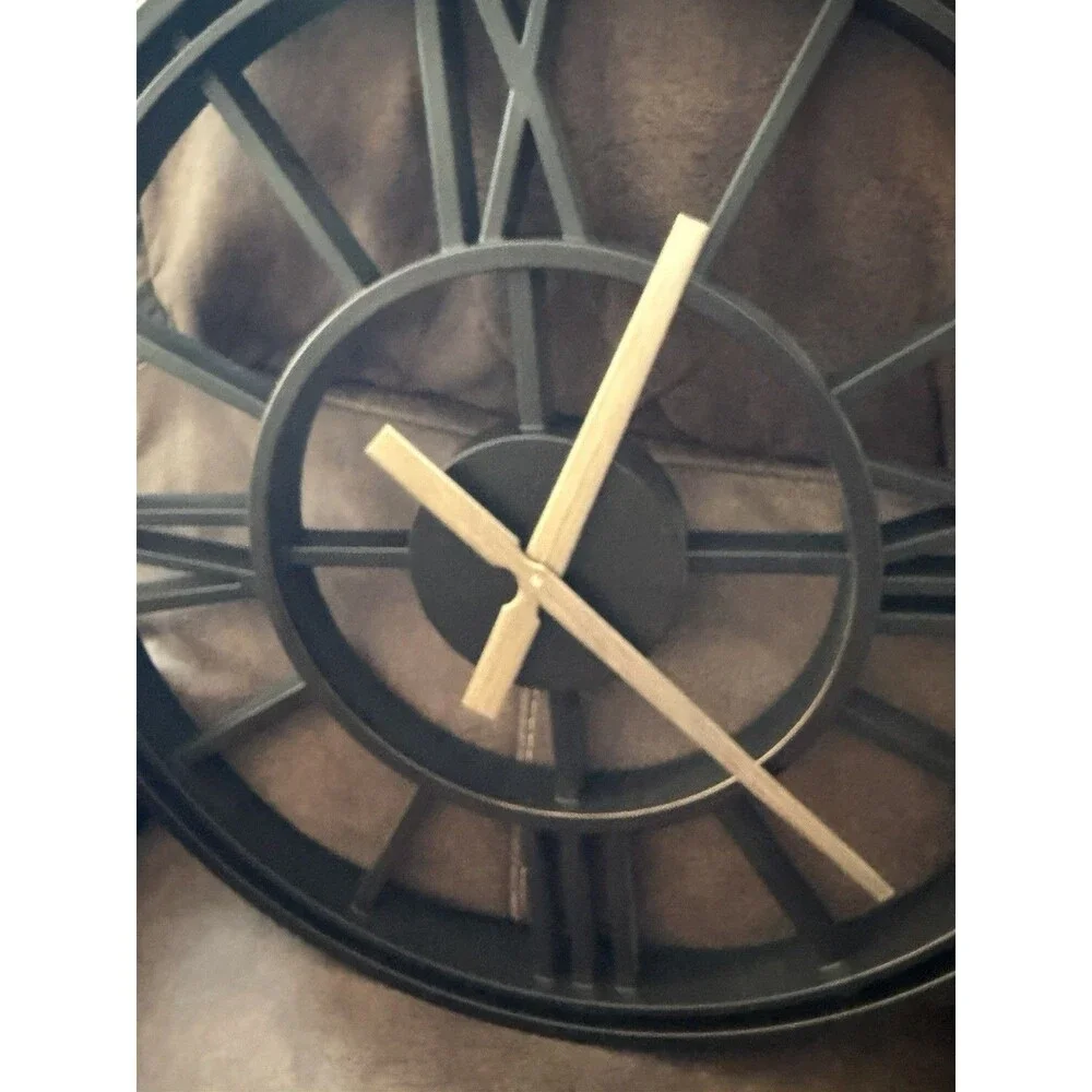 Allen & Roth Analog Round Clock “22x22” Wall Clock Lightweight Roman Numeral Big